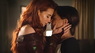 Batwoman 3x08 Kiss Scene  Poison Ivy and Renee quotAbove all else I want youquot [upl. by Sidney29]