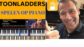 Pianoles  Toonladders aanleren en spelen op piano  Deel 1 vingerzettingen en oefentips [upl. by Akcinat373]