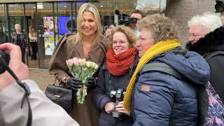 Koningin Máxima bezoekt Tropenmuseum over Nederlands koloniaal verleden [upl. by Haelahk]