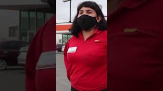 Esto comenta la empleada de autozone [upl. by Wernick358]