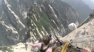 华山 Hua Shan Cliffside Plank Walk [upl. by Weiner]