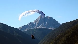 Gleitschirmfliegen lernen mit Papillon Paragliding auf der Wasserkuppe und in den Alpen [upl. by Annoj]