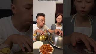 couple food Greedy husband is being clever again [upl. by Notnyw]