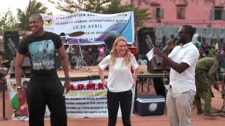 Peace And Sport  Marlene Harnois et Daba Modibo Keita au Mali [upl. by Kenaz]