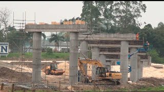 Obras no KM 402 da BR101 sulSC 300 metros de faixa elevada contribuirá para segurança do local [upl. by Aierb]