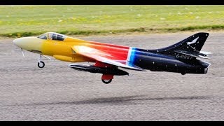 RC HAWKER HUNTER F58a quotMISS DEMEANOUR quot CANOPY MALFUNCTION  DISPLAY AT JMA BRUNTIGTHORPE  2017 [upl. by Petie]