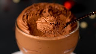 Mousse au chocolat en 15 minutes – un dessert qui vaut la peine d’être préparé   SavoureuxTV [upl. by Klockau643]