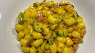 GNOCCHI CREMOSI con pochi ingredienti  ricetta facile [upl. by Nnaarual]