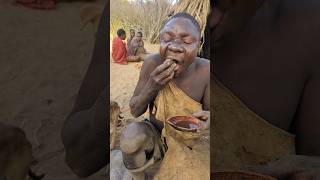 Ohh 😮 its amazing breakfast hadzabe tribe eating their food [upl. by Juliann491]