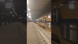 Dubbele DDZ Intercity vertrekt vanuit Station Deventer Richting Almelo CS Hengelo CS en Enschede CS [upl. by Niaz]