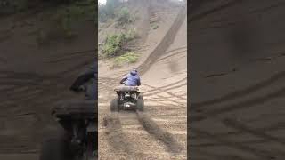 Honda trx250r and trx450r hillclimb honda trx250r atv riding sand hillclimb steep trx450r [upl. by Kwon631]