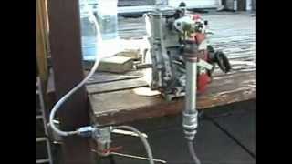 Engine running on HYDROGEN from water electrolysis [upl. by Ettellocin]