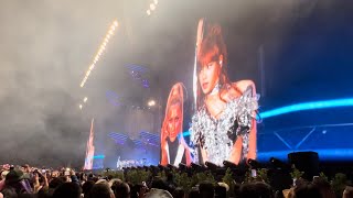 Lalisa at Coachella 2023 Lisa from BLACKPINK Solo Performance  Money Live [upl. by Aicirtac327]