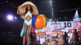 Bruno Mars Locked Out Of Heaven at Victorias Secret Fashion Show 2012 Edit Chilling [upl. by Veal]