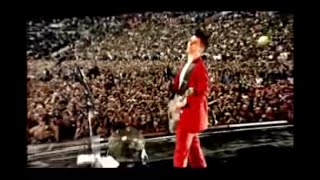 Muse  Knights Of Cydonia Live At Wembley Stadium 2007 [upl. by Jamieson]