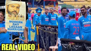 Virat And Rohit Amazing Reaction On Fan Poster In Stadium If Lagaan Movie [upl. by Briggs]