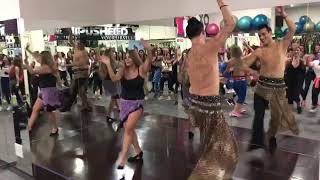 Bellydance Workout impro Chic Chac Choc me amp male belly dancer Micho [upl. by Hendrick]