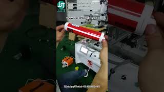 How To Use Overprinting 2 Color Silk Screen Printing Machine For Plastic Tube screenprinter [upl. by Nealah]