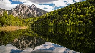 Der Schwansee bei Hohenschwangau im Allgäu [upl. by Akemot370]