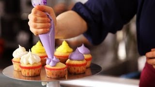 5 Cupcake Icing Techniques  Cake Decorating [upl. by Mutat]