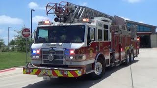 Pflugerville Fire Department Quint 251 responding [upl. by Pacifa]