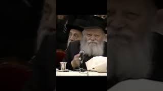 Niggun Nyet Nyet Nikavo  Rebe de Lubavitch [upl. by Anaher267]