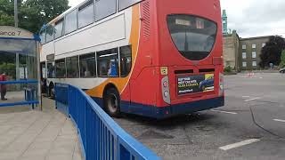 autobusy w Kirkcaldy bus station p3 tak jak buses 31 [upl. by Llirred]