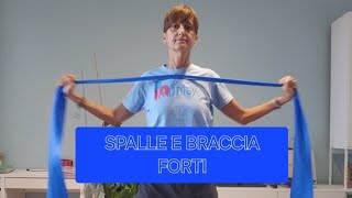 ESERCIZI CON ELASTICO Rinforzo spalle e braccia lezione completa di ginnastica dolce 🪷🧎‍♀️ [upl. by Nesnej]