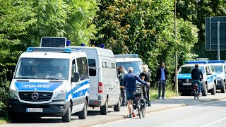 Fall Maddie Schrebergarten bei Hannover durchsucht  AFP [upl. by Elephus]