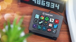 Elgato Stream Deck Unboxing amp First Look [upl. by Ryhpez]