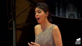 Fatma Said and Joseph Middleton  Johannes Brahms Lerchengesang Op70 No2 [upl. by Petrick]