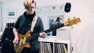 Bass cover played over London calling by The clash basscover westonethunder2westonebass [upl. by Adhamh]