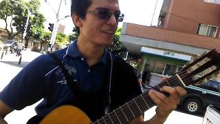 Cantante Jorge por las calles Medellin Colombia 1 [upl. by Sowell]