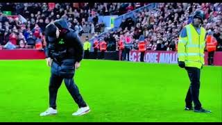 Jurgen Klopp loses his wedding ring whilst celebrating Liverpool win 😆 LFC Klopp Anfield [upl. by Maighdiln953]