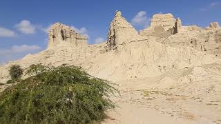 Balochistan Sphinx Lion Ghost houses Hingol National Park Makran Coastal Highway Pakistan [upl. by Koss]