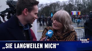 „Die Nato ist schuld“  Fabian Köster auf der „Friedensdemo“ in Berlin  heuteshow vom 03032023 [upl. by Leidba]