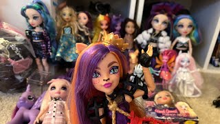 TRYING TO DOWNSIZE MY DOLL COLLECTION and failing  Lizzie is bored vlog [upl. by Jacquetta]