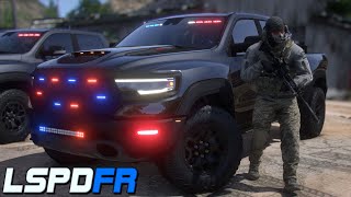 GTA 5 POLICIA  FUERZAS ESPECIALES  Vehiculo BLINDADO IMPARABLE  TheAxelGamer [upl. by Nedroj653]