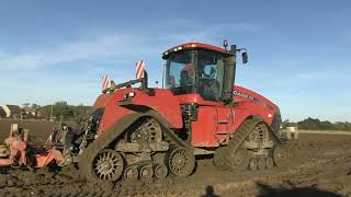 CASE IH QUADTRAC 600 AND GREGOIRE BESSON PLOUGH CASE IH PUMA 210 AND COMBI DRILL [upl. by Willey]