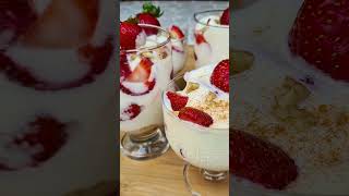 Deliciosas fresas con crema receta fácil [upl. by Lorre]