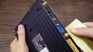 Open TPLINK WDR4300ND router case without scratching [upl. by Ykciv845]