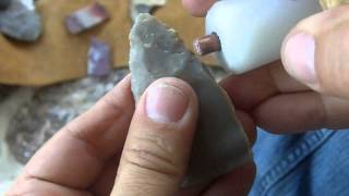 101  29 Beginner Flintknapping  Stone Arrowhead for Hunting [upl. by Vivie52]