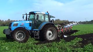 LANDINI 165 MET EEN 4 SCHAAR WENTELPLOEG [upl. by Dorraj615]