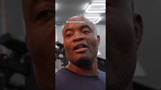 💪🔥😯ANDERSON SILVA IMPRESSIONADO COM O FÍSICO DOS CARAS andersonsilva juliobalestrin academia [upl. by Oiluarb]