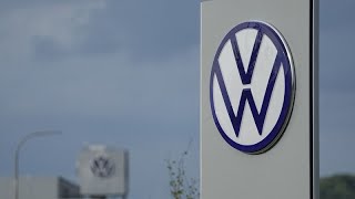 Volkswagen veut fermer des usines en Allemagne pour la première fois de son histoire [upl. by Tekcirk]