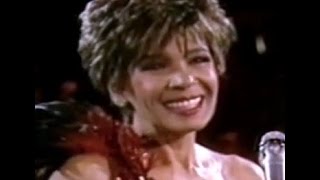 Shirley Bassey  SOMETHING 1987 Live in Berlin [upl. by Erkan]