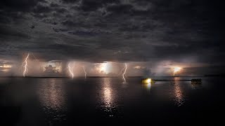 EL LUGAR CON MÁS RELÁMPAGOS EN EL MUNDO  Catatumbo ⚡️🌩 [upl. by Jeconiah17]