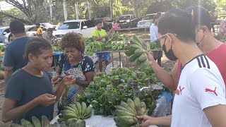 Filipino Buying fresh Veggies and Fruits in PAU Market Papua New Guinea [upl. by Pearman]