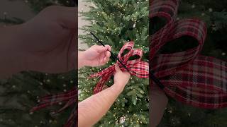 A simple way to decorate your Christmas tree this year using ribbon 🌲🎀 shorts diy christmas [upl. by Knox]