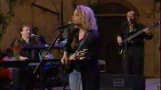 Mary Chapin Carpenter  Passionate Kisses live 1992 [upl. by Saire713]